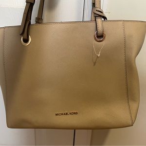 Michael Kors bag - Bisque